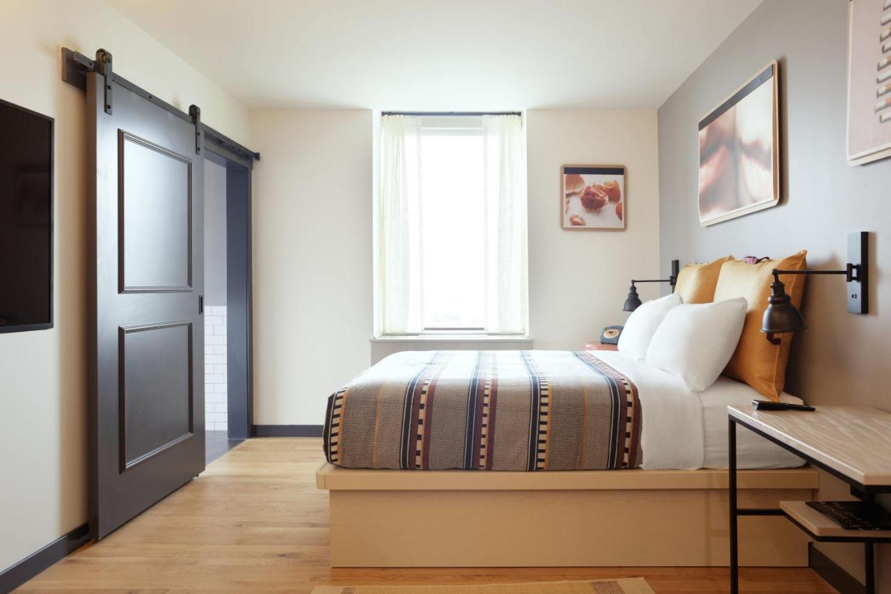Moxy Richmond Downtown Hotel Luaran gambar